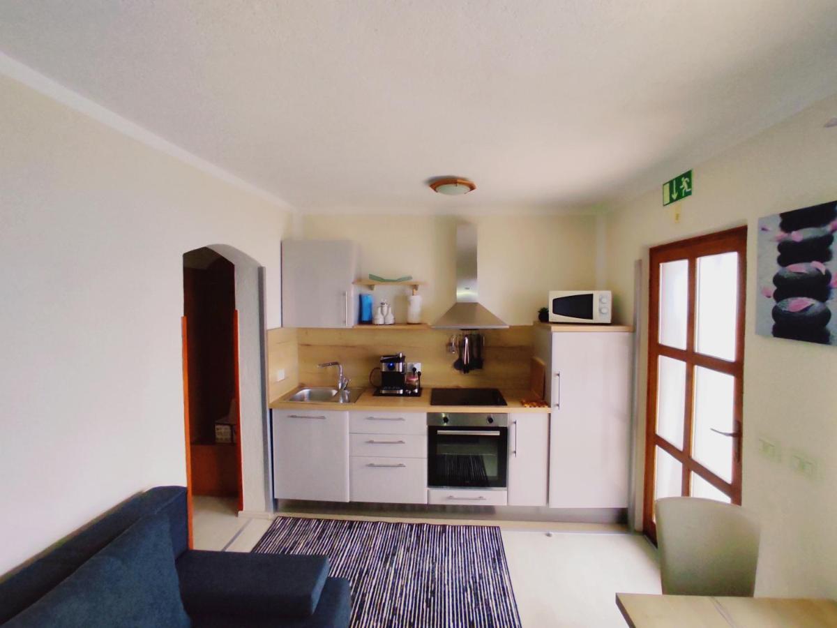 Apartments Plavcic Пломин Экстерьер фото